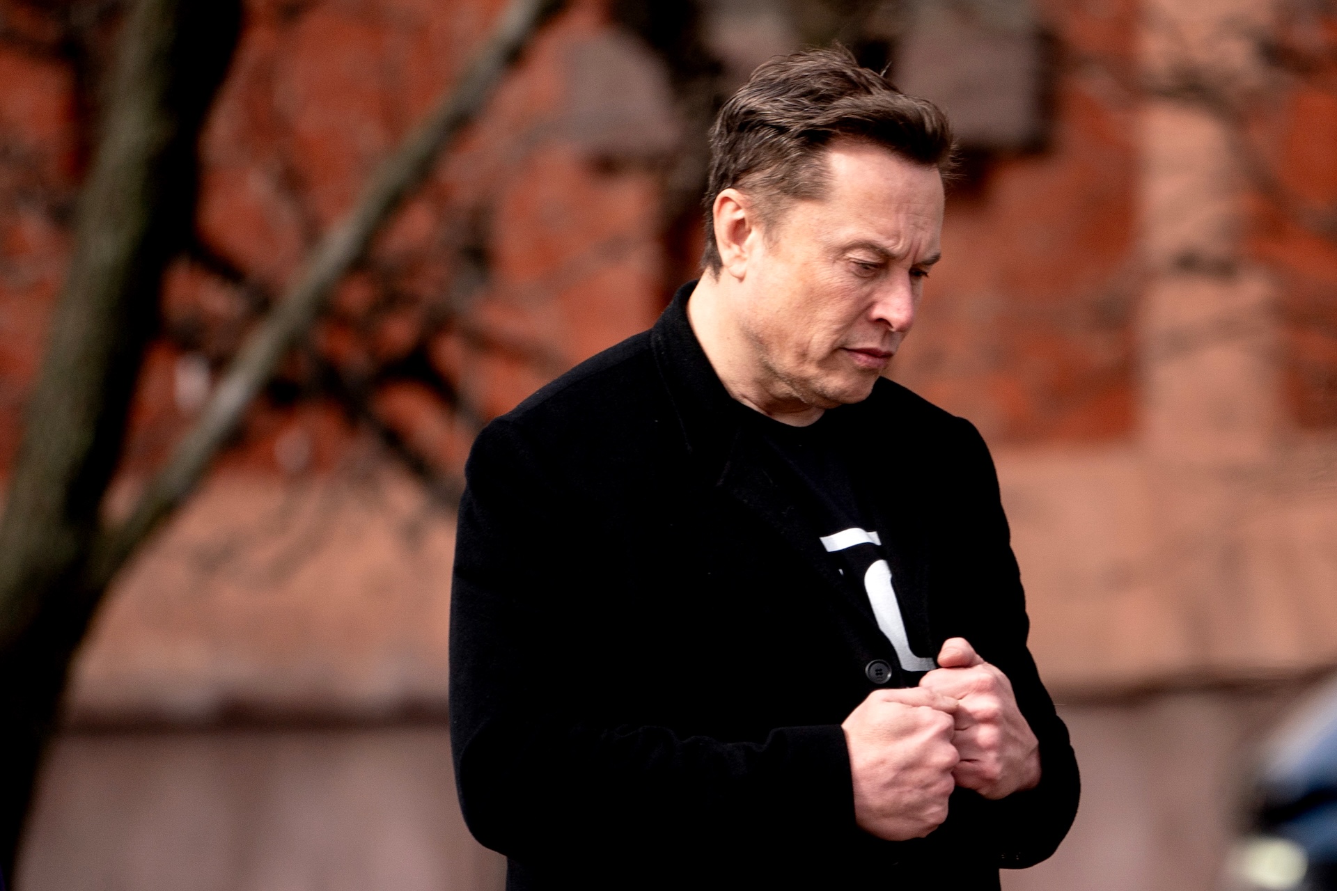 Elon Musk donará acciones de SpaceX a niños en América en 2027